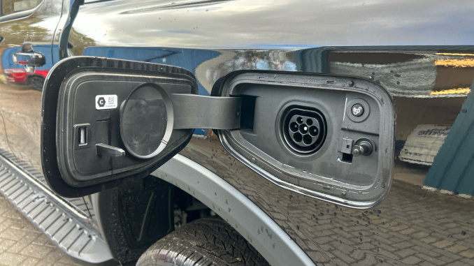 Ford Ranger Petrol Pick Up D/Cab Wildtrak 2.3 EB PHEV 281 Auto [NI] - Image 24